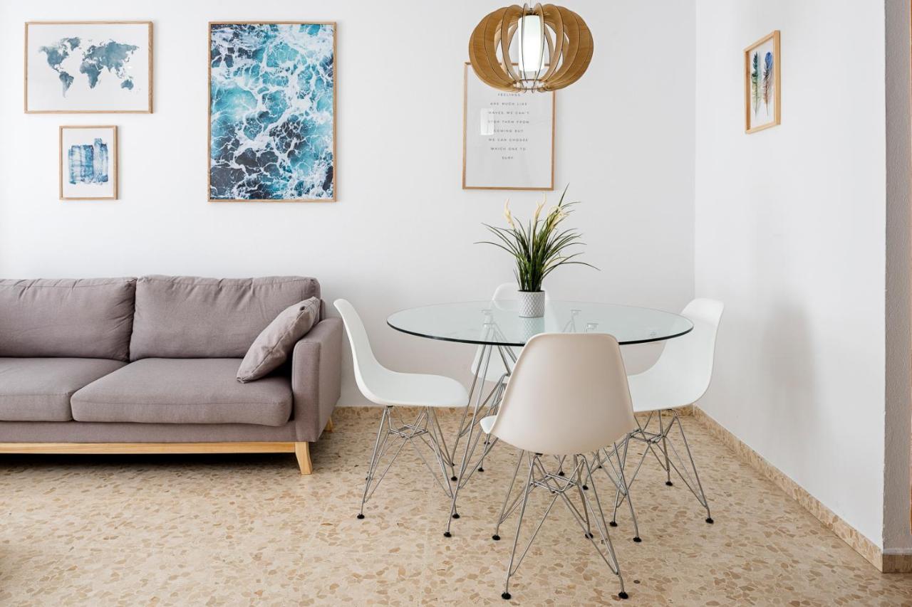 Piso Luminoso Y Muy Tranquilo Apartment โกนิล เด ลาฟรอนเตรา ภายนอก รูปภาพ